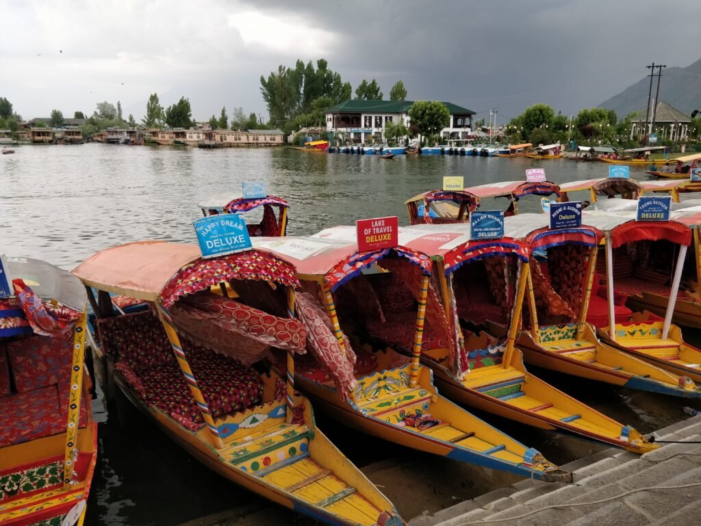 Best Time to Visit Kashmir - A Little Paradise on Earth