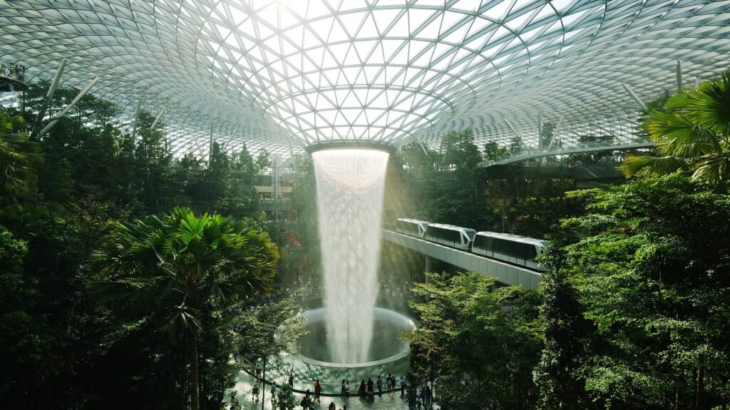 Top 5 Best Airports in the World.